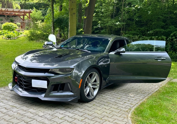 Chevrolet Camaro cena 169800 przebieg: 55000, rok produkcji 2018 z Bochnia małe 352